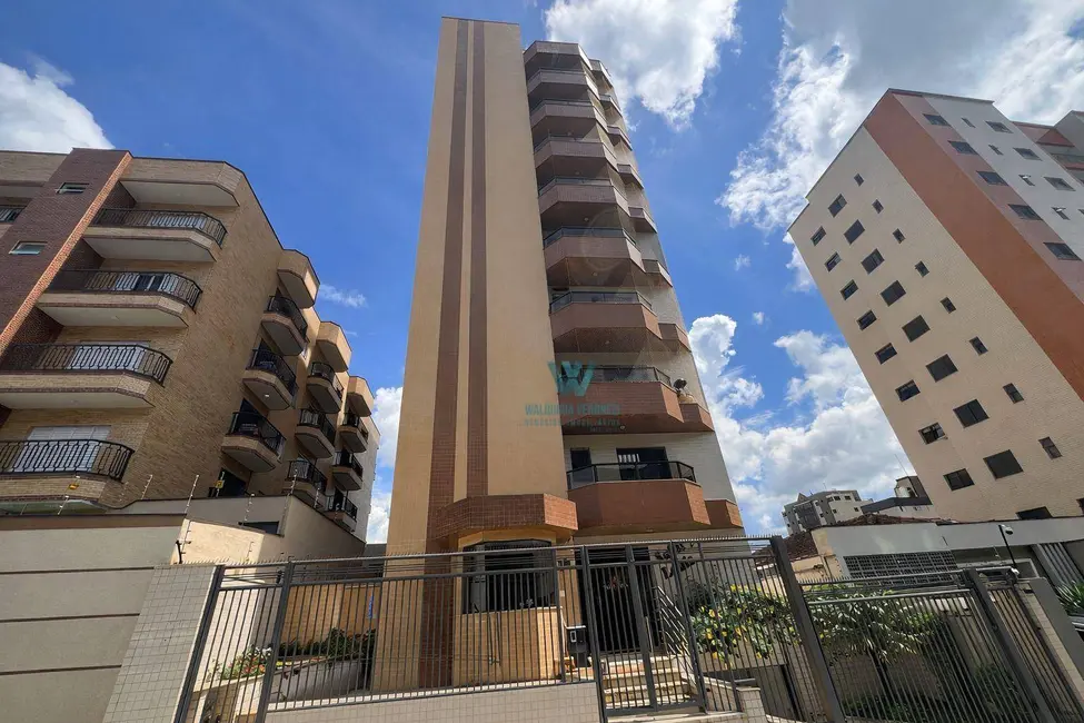 Foto 1 de Apartamento com 4 quartos à venda, 229m2 em Jardim dos Estados, Pocos De Caldas - MG