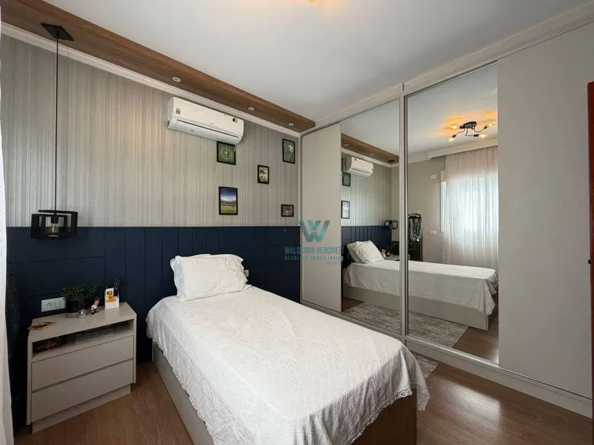 Foto 8 de Casa com 3 quartos à venda, 276m2 em Parque San Carlo, Pocos De Caldas - MG