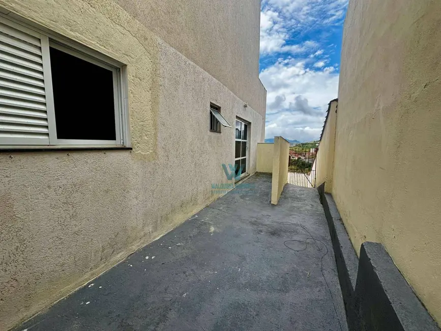 Foto 5 de Casa com 3 quartos para alugar, 110m2 em Jardim Bandeirantes, Pocos De Caldas - MG