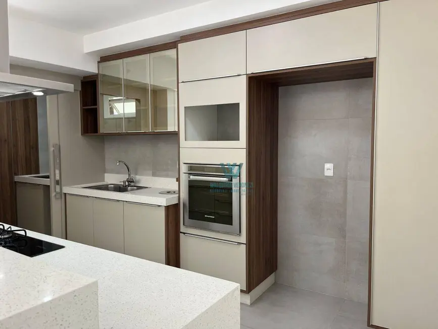 Foto 8 de Apartamento com 3 quartos para alugar, 155m2 em Centro, Pocos De Caldas - MG