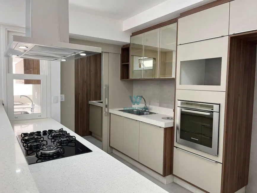 Foto 9 de Apartamento com 3 quartos para alugar, 155m2 em Centro, Pocos De Caldas - MG