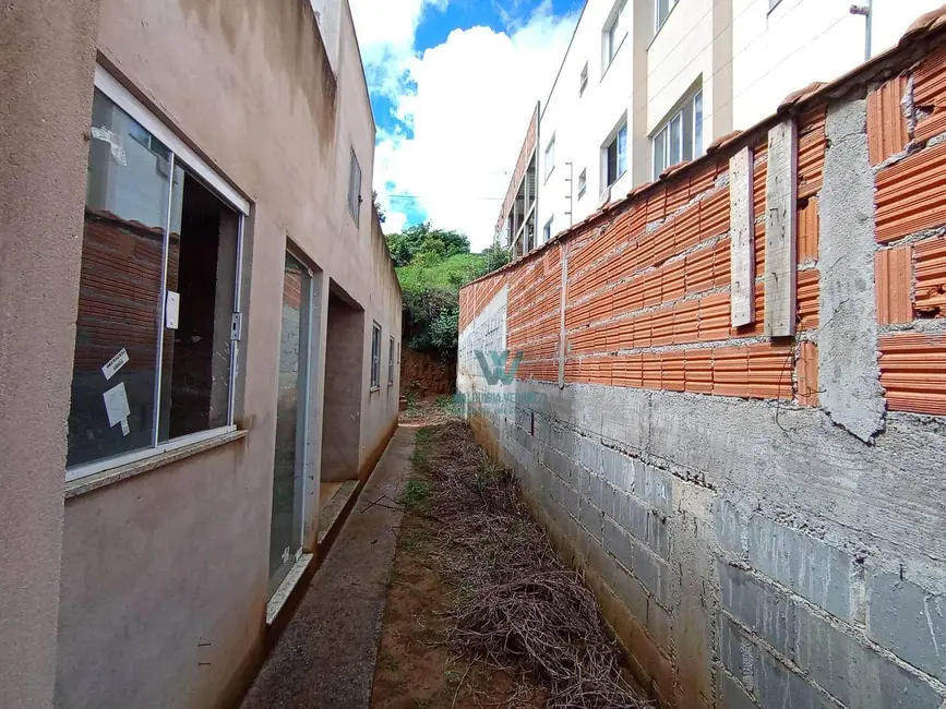 Foto 5 de Casa com 2 quartos à venda, 157m2 em Jardim Bandeirantes, Pocos De Caldas - MG