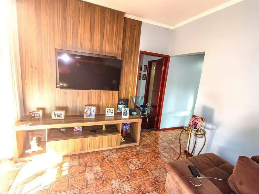 Foto 4 de Casa com 3 quartos à venda, 267m2 em Jardim Ipê, Pocos De Caldas - MG