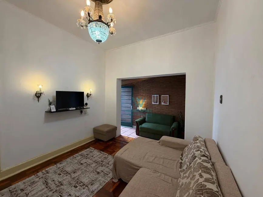 Foto 4 de Casa com 2 quartos para alugar, 120m2 em Centro, Pocos De Caldas - MG