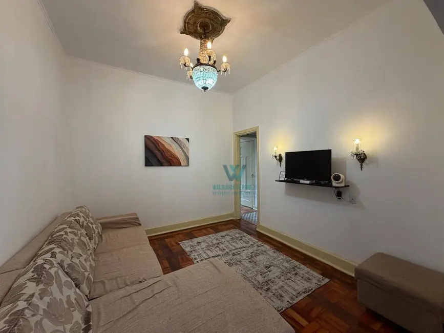 Foto 3 de Casa com 2 quartos para alugar, 120m2 em Centro, Pocos De Caldas - MG