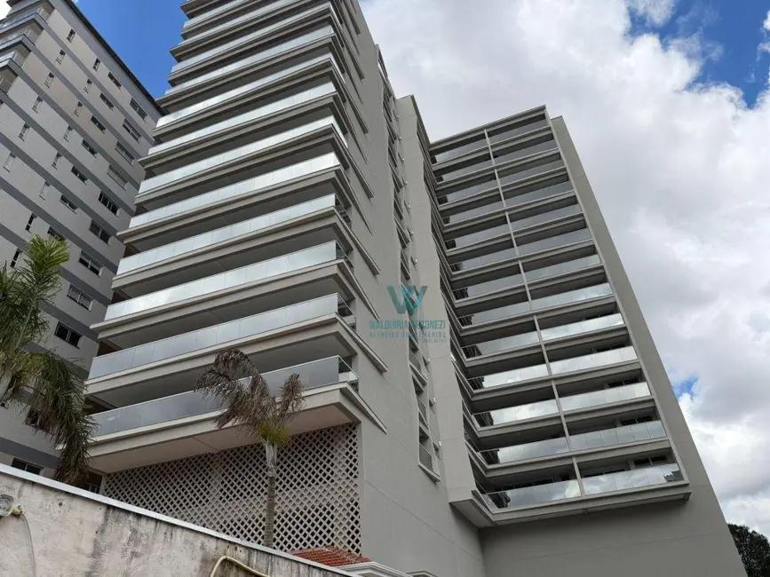 Foto 2 de Apartamento com 3 quartos à venda, 140m2 em Centro, Pocos De Caldas - MG