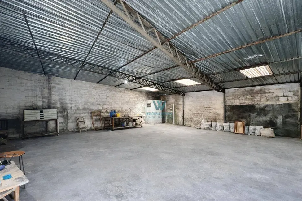 Foto 2 de Armazém / Galpão à venda, 226m2 em Jardim Santa Rosália, Pocos De Caldas - MG