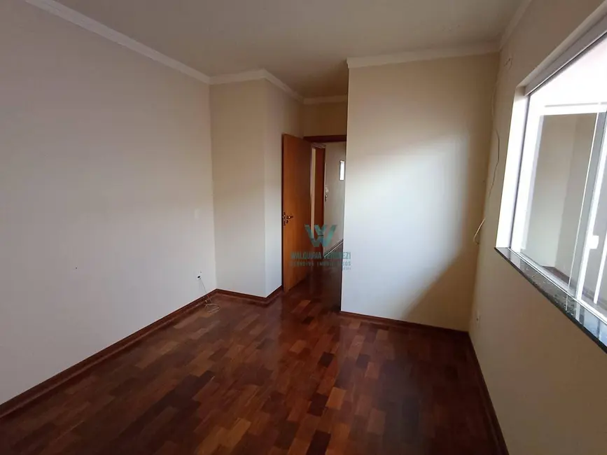 Foto 3 de Casa com 3 quartos à venda, 275m2 em Loteamento Nova Primavera, Pocos De Caldas - MG