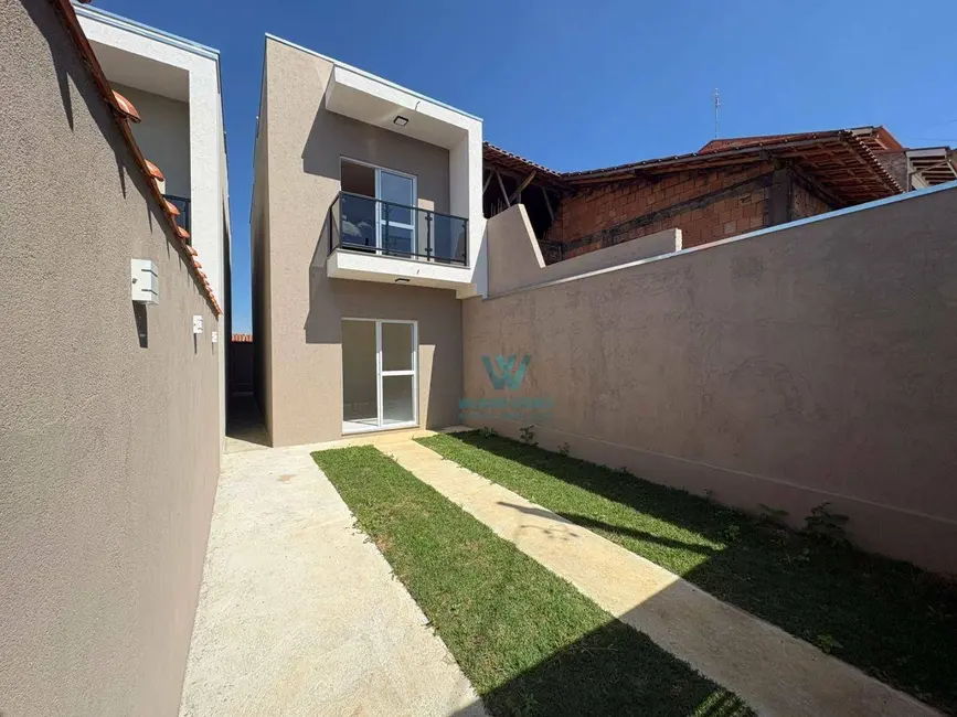Sobrado com 2 quartos à venda, 90m2 em Jardim São Bento, Pocos De Caldas - MG - imagem 4 Foto 4 de Sobrado com 2 quartos à venda, 90m2 em Jardim São Bento, Pocos De Caldas - MG