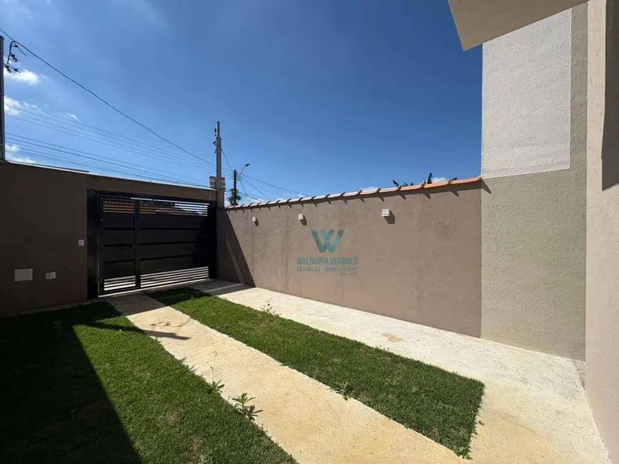 Sobrado com 2 quartos à venda, 90m2 em Jardim São Bento, Pocos De Caldas - MG - imagem 5 Foto 5 de Sobrado com 2 quartos à venda, 90m2 em Jardim São Bento, Pocos De Caldas - MG