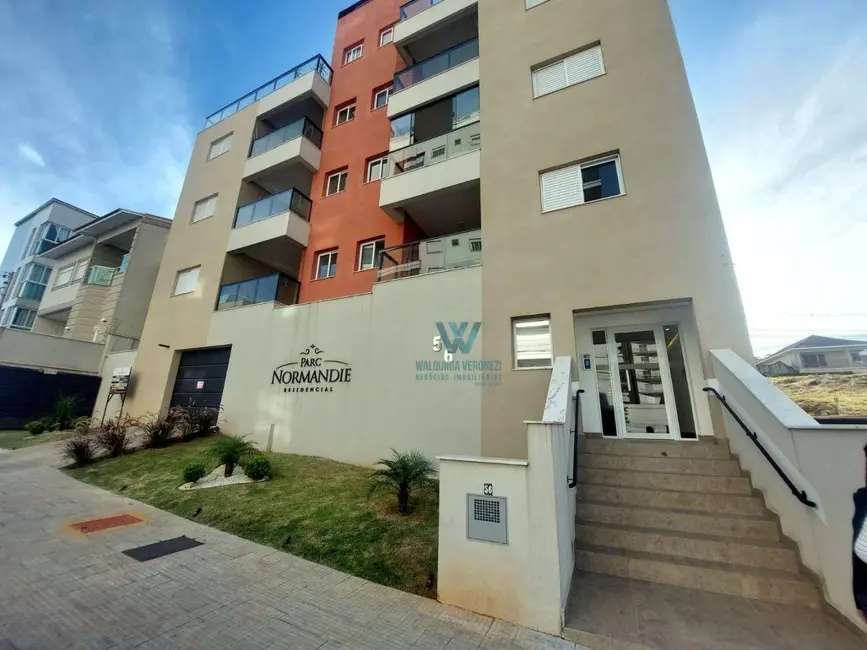 Foto 1 de Apartamento com 3 quartos para alugar, 148m2 em Jardim Elvira Dias, Pocos De Caldas - MG