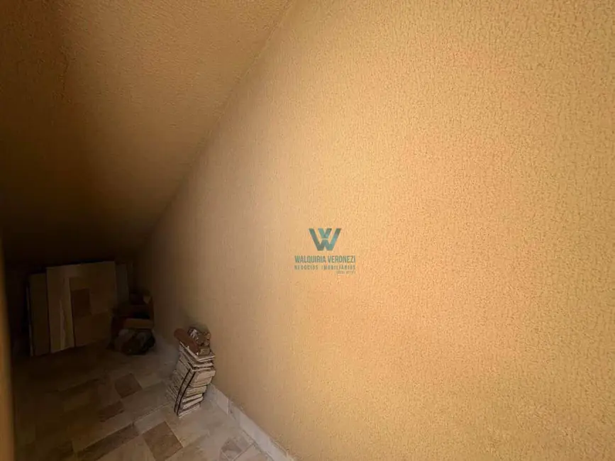 Sobrado com 3 quartos à venda, 120m2 em Santa Ângela IV, Pocos De Caldas - MG - imagem 5 Foto 5 de Sobrado com 3 quartos à venda, 120m2 em Santa Ângela IV, Pocos De Caldas - MG