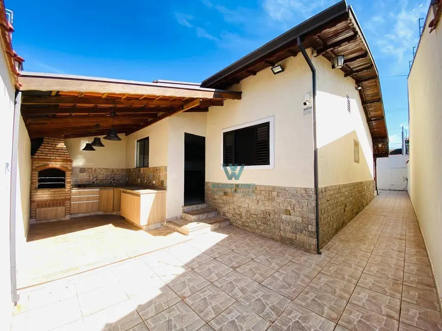 Foto 2 de Casa com 2 quartos à venda, 160m2 em Jardim Itamaraty V, Pocos De Caldas - MG
