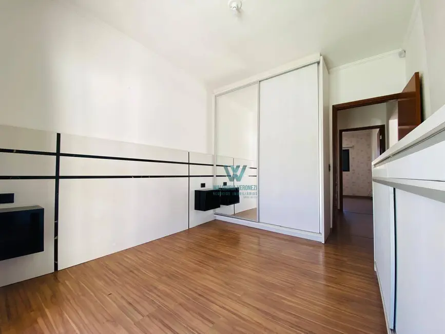 Foto 6 de Casa com 2 quartos à venda, 160m2 em Jardim Itamaraty V, Pocos De Caldas - MG