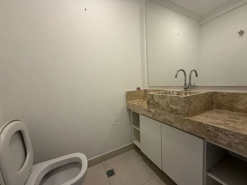 Foto 3 de Apartamento com 3 quartos para alugar, 130m2 em Jardim Elvira Dias, Pocos De Caldas - MG