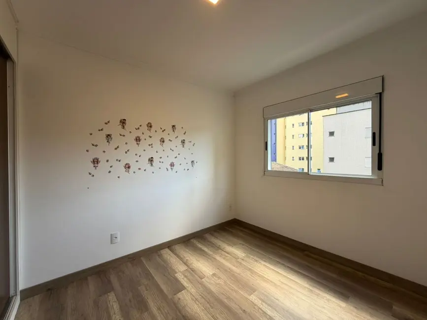 Foto 6 de Apartamento com 3 quartos para alugar, 130m2 em Jardim Elvira Dias, Pocos De Caldas - MG