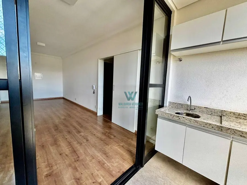 Apartamento com 2 quartos para alugar, 65m2 em Jardim Doutor Ottoni, Pocos De Caldas - MG - imagem 9 Foto 9 de Apartamento com 2 quartos para alugar, 65m2 em Jardim Doutor Ottoni, Pocos De Caldas - MG