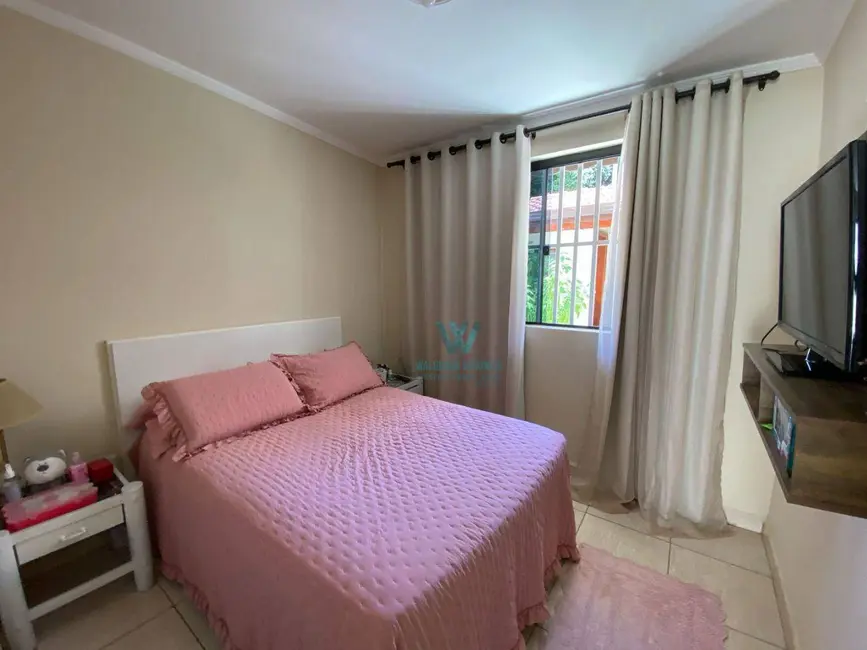 Casa com 2 quartos à venda, 300m2 em Pocos De Caldas - MG - imagem 6 Foto 6 de Casa com 2 quartos à venda, 300m2 em Pocos De Caldas - MG