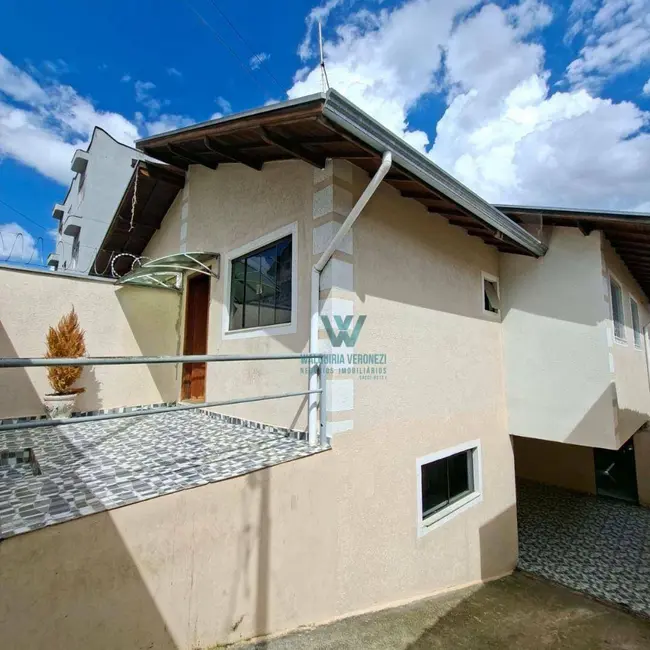 Foto 2 de Casa com 3 quartos à venda, 137m2 em Santa Ângela, Pocos De Caldas - MG