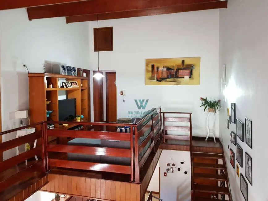 Foto 9 de Casa de Condomínio com 3 quartos à venda, 250m2 em Jardim Amaryllis, Pocos De Caldas - MG