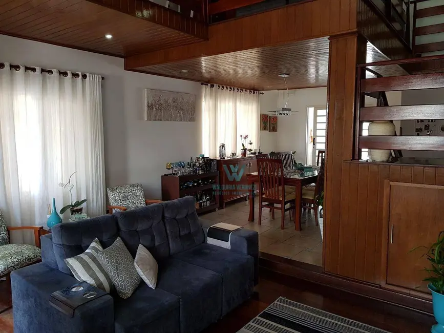 Foto 6 de Casa de Condomínio com 3 quartos à venda, 250m2 em Jardim Amaryllis, Pocos De Caldas - MG