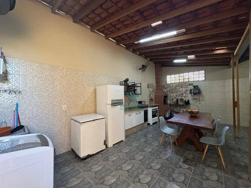 Foto 3 de Casa de Condomínio com 3 quartos à venda, 180m2 em Jardim São Bento, Pocos De Caldas - MG