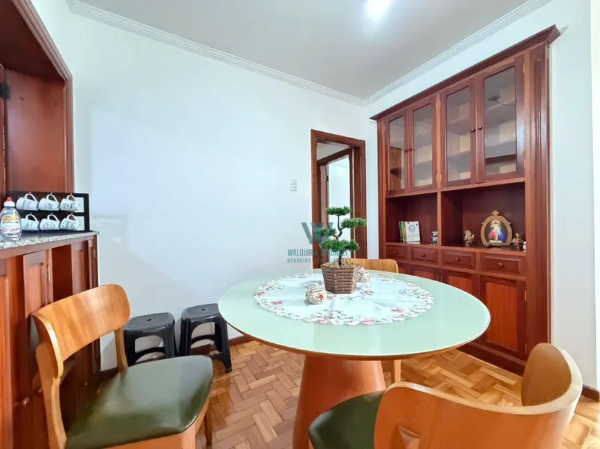 Foto 3 de Apartamento com 3 quartos à venda, 117m2 em Centro, Pocos De Caldas - MG
