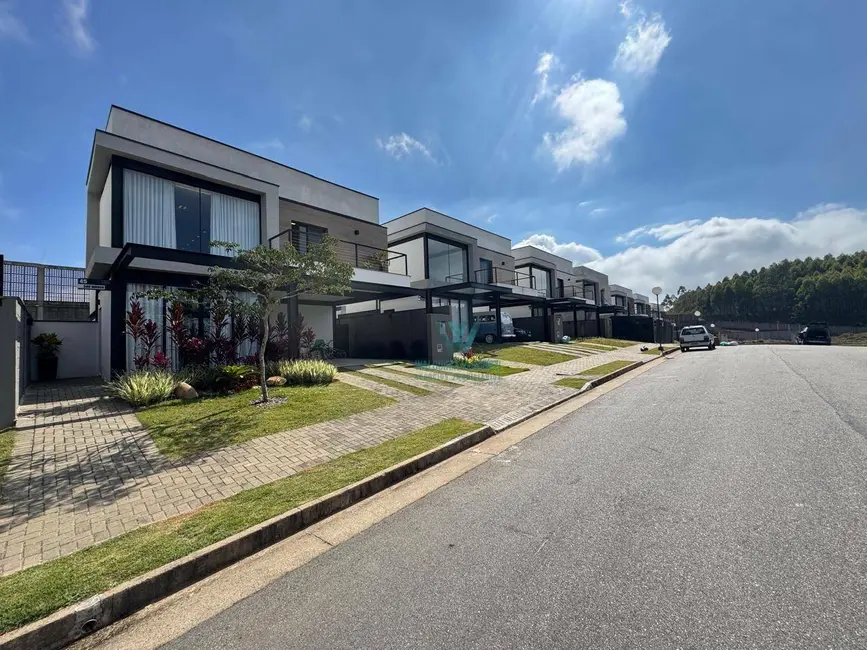 Foto 4 de Casa de Condomínio com 3 quartos à venda, 300m2 em Pocos De Caldas - MG