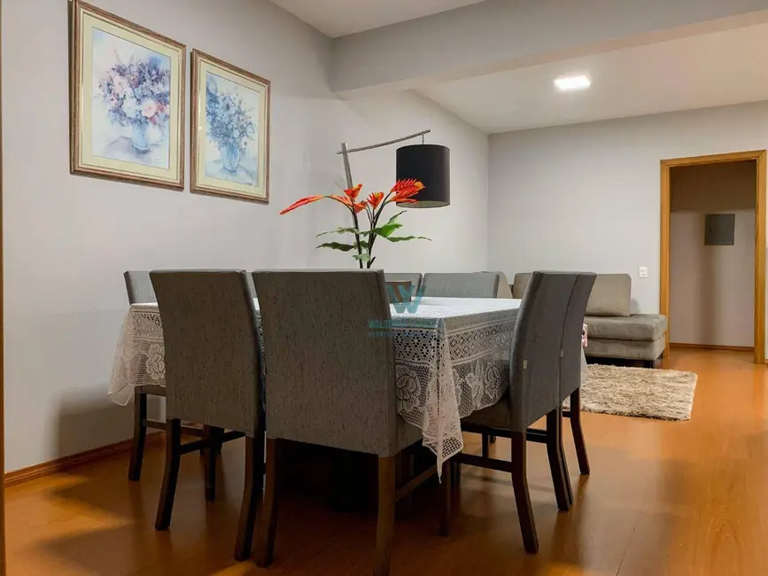 Apartamento com 2 quartos para alugar, 98m2 em Centro, Pocos De Caldas - MG - imagem 2 Foto 2 de Apartamento com 2 quartos para alugar, 98m2 em Centro, Pocos De Caldas - MG
