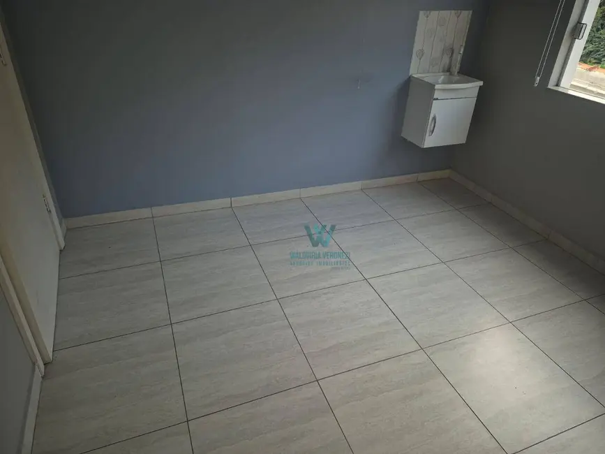 Sala Comercial para alugar, 40m2 em Chácara dos Cravos, Pocos De Caldas - MG - imagem 5 Foto 5 de Sala Comercial para alugar, 40m2 em Chácara dos Cravos, Pocos De Caldas - MG
