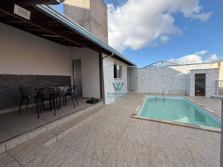 Casa com 3 quartos à venda, 240m2 em Santa Ângela, Pocos De Caldas - MG - imagem 5 Foto 5 de Casa com 3 quartos à venda, 240m2 em Santa Ângela, Pocos De Caldas - MG