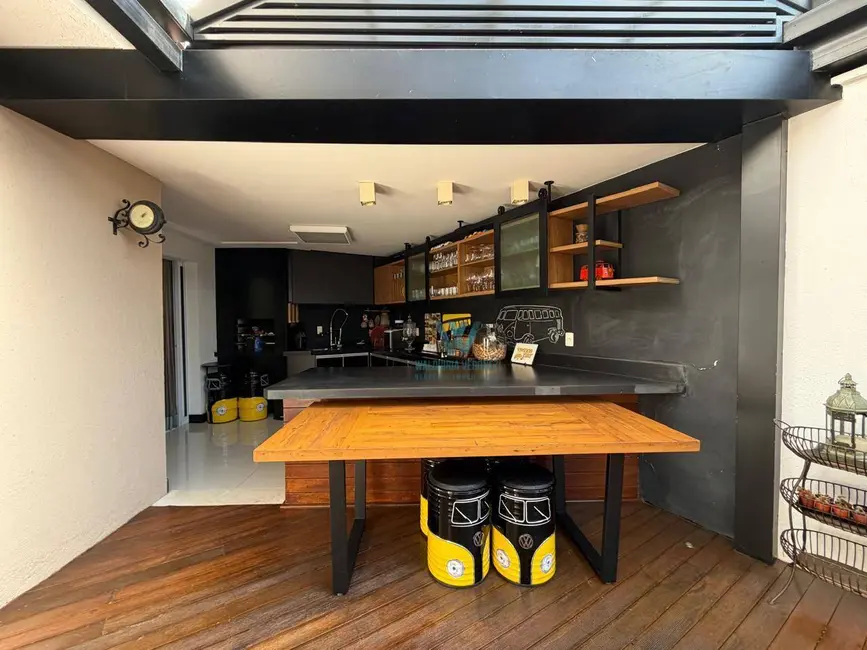 Foto 3 de Casa de Condomínio com 3 quartos à venda, 187m2 em Village São Luiz, Pocos De Caldas - MG