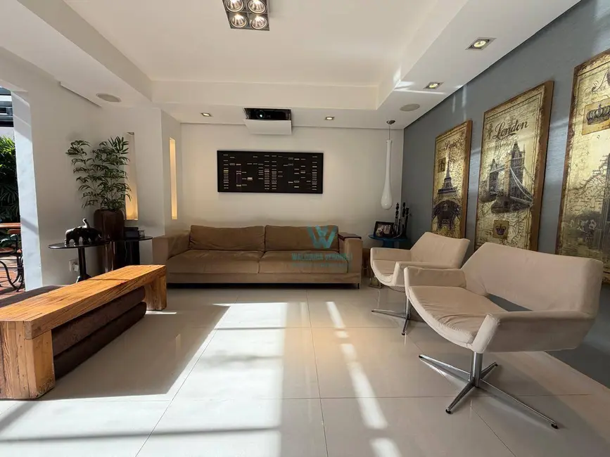 Foto 8 de Casa de Condomínio com 3 quartos à venda, 187m2 em Village São Luiz, Pocos De Caldas - MG
