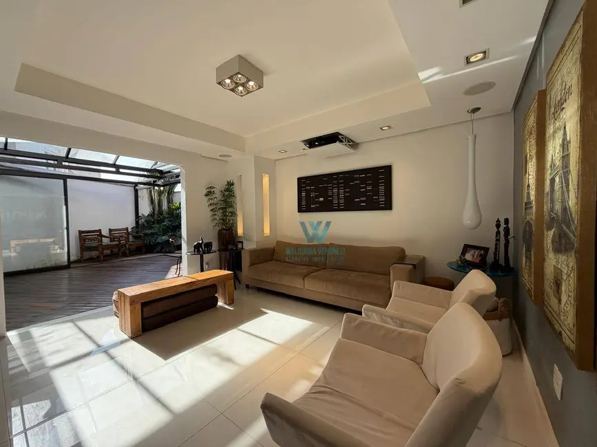 Foto 7 de Casa de Condomínio com 3 quartos à venda, 187m2 em Village São Luiz, Pocos De Caldas - MG