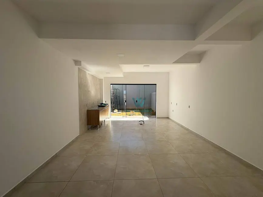 Casa de Condomínio com 2 quartos à venda, 92m2 em Residencial Mantiqueira, Pocos De Caldas - MG - imagem 2 Foto 2 de Casa de Condomínio com 2 quartos à venda, 92m2 em Residencial Mantiqueira, Pocos De Caldas - MG