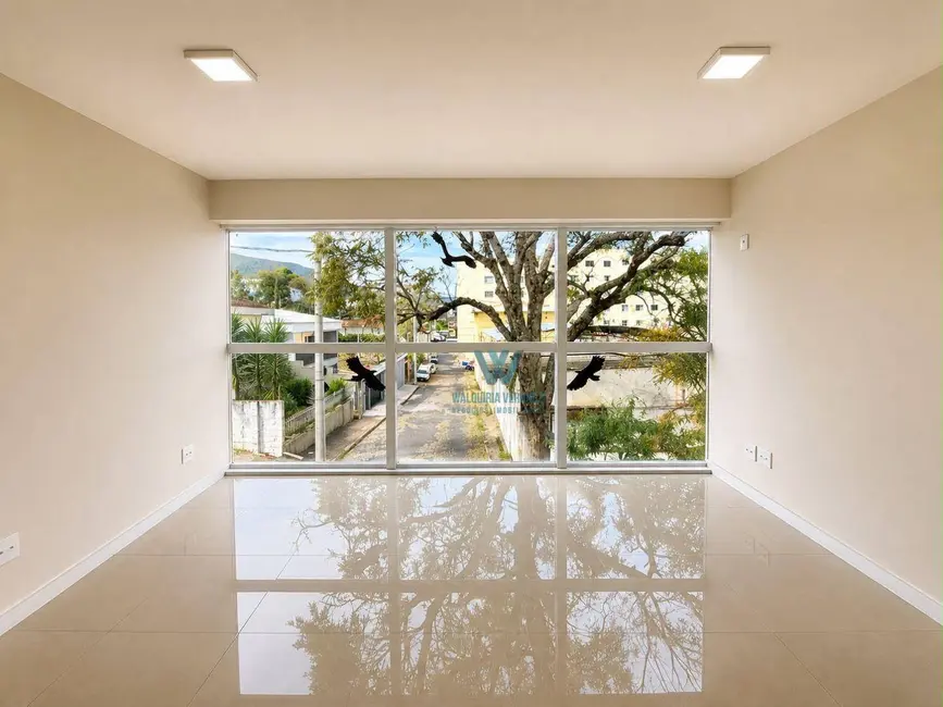 Foto 1 de Sala Comercial para alugar, 84m2 em Centro, Pocos De Caldas - MG