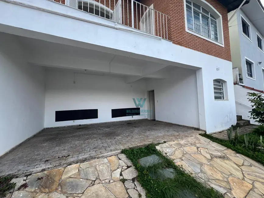 Casa com 3 quartos à venda e para alugar, 303m2 em Santa Ângela, Pocos De Caldas - MG - imagem 2 Foto 2 de Casa com 3 quartos à venda e para alugar, 303m2 em Santa Ângela, Pocos De Caldas - MG
