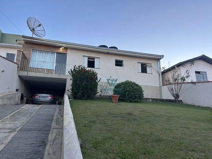 Casa com 2 quartos à venda, 300m2 em Jardim São Paulo, Pocos De Caldas - MG - imagem 9 Foto 9 de Casa com 2 quartos à venda, 300m2 em Jardim São Paulo, Pocos De Caldas - MG