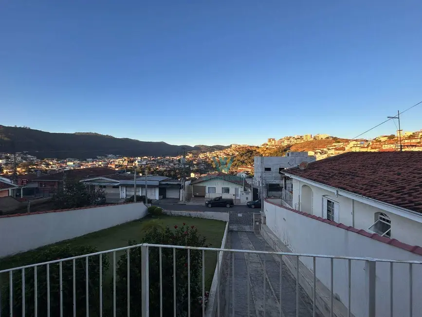 Casa com 2 quartos à venda, 300m2 em Jardim São Paulo, Pocos De Caldas - MG - imagem 8 Foto 8 de Casa com 2 quartos à venda, 300m2 em Jardim São Paulo, Pocos De Caldas - MG