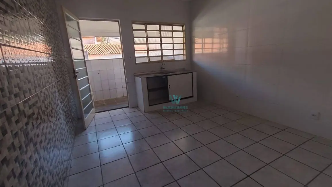 Foto 4 de Apartamento com 2 quartos para alugar, 62m2 em Centro, Pocos De Caldas - MG