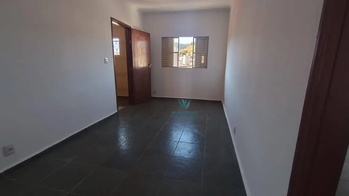 Foto 3 de Apartamento com 2 quartos para alugar, 62m2 em Centro, Pocos De Caldas - MG