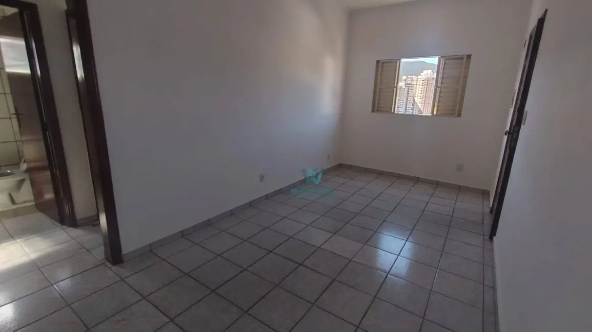 Foto 2 de Apartamento com 2 quartos para alugar, 62m2 em Centro, Pocos De Caldas - MG
