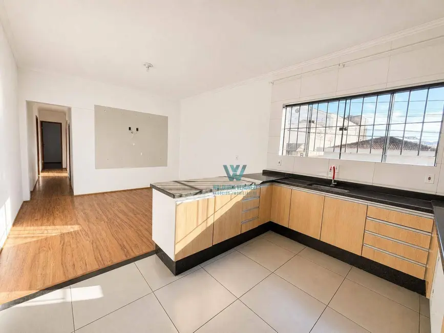 Foto 5 de Casa com 3 quartos para alugar, 250m2 em Country Club, Pocos De Caldas - MG