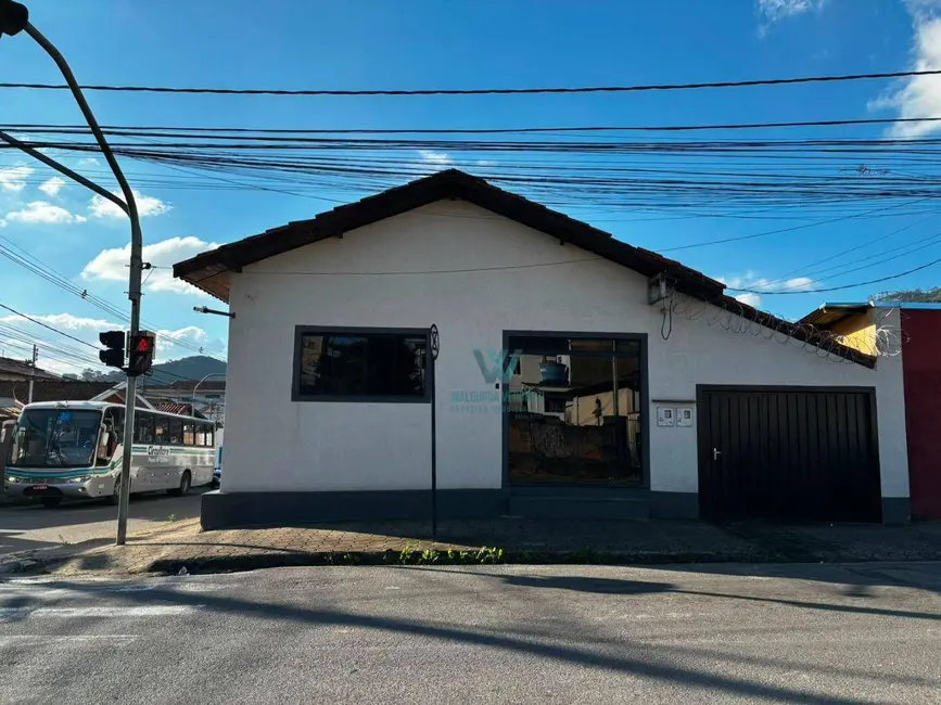 Foto 1 de Casa com 3 quartos para alugar, 250m2 em Country Club, Pocos De Caldas - MG