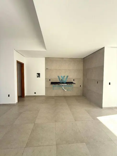 Casa com 2 quartos à venda, 106m2 em Pocos De Caldas - MG - imagem 4 Foto 4 de Casa com 2 quartos à venda, 106m2 em Pocos De Caldas - MG