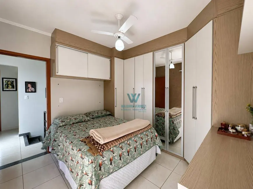 Casa de Condomínio com 3 quartos à venda, 383m2 em Pocos De Caldas - MG - imagem 6 Foto 6 de Casa de Condomínio com 3 quartos à venda, 383m2 em Pocos De Caldas - MG