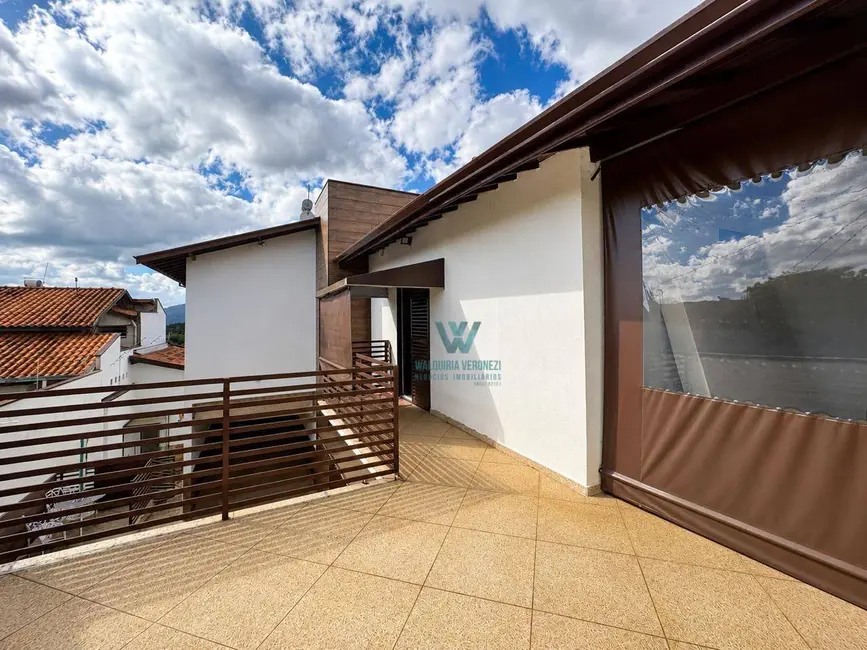 Casa de Condomínio com 3 quartos à venda, 383m2 em Pocos De Caldas - MG - imagem 9 Foto 9 de Casa de Condomínio com 3 quartos à venda, 383m2 em Pocos De Caldas - MG