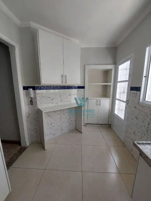 Foto 4 de Casa com 3 quartos à venda, 150m2 em Vila Líder, Pocos De Caldas - MG
