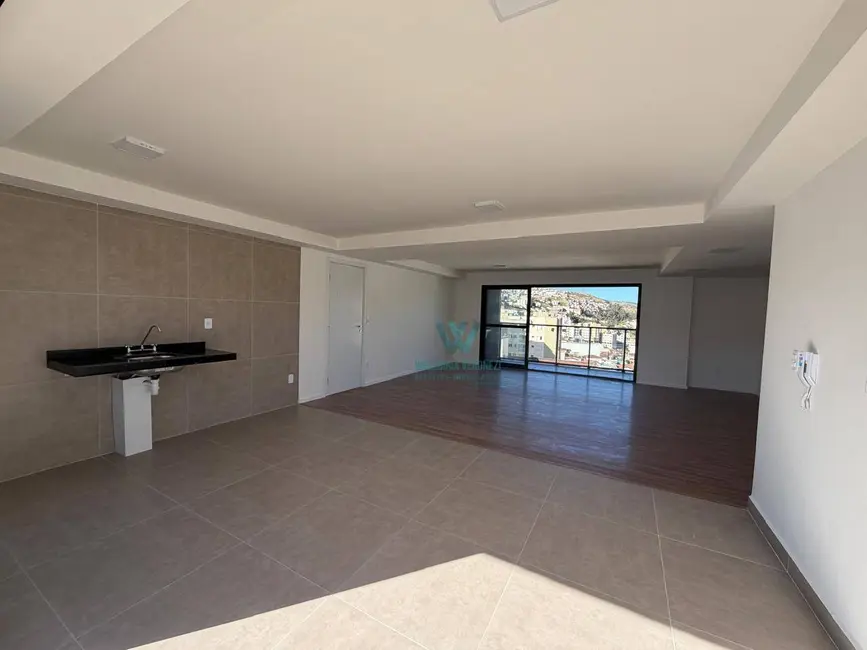 Cobertura com 3 quartos à venda, 130m2 em Centro, Pocos De Caldas - MG - imagem 6 Foto 6 de Cobertura com 3 quartos à venda, 130m2 em Centro, Pocos De Caldas - MG