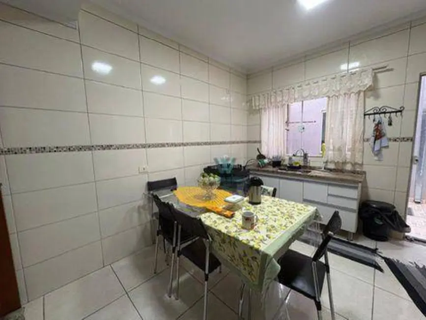 Casa de Condomínio com 2 quartos à venda, 270m2 em Santa Teresa, Pocos De Caldas - MG - imagem 8 Foto 8 de Casa de Condomínio com 2 quartos à venda, 270m2 em Santa Teresa, Pocos De Caldas - MG